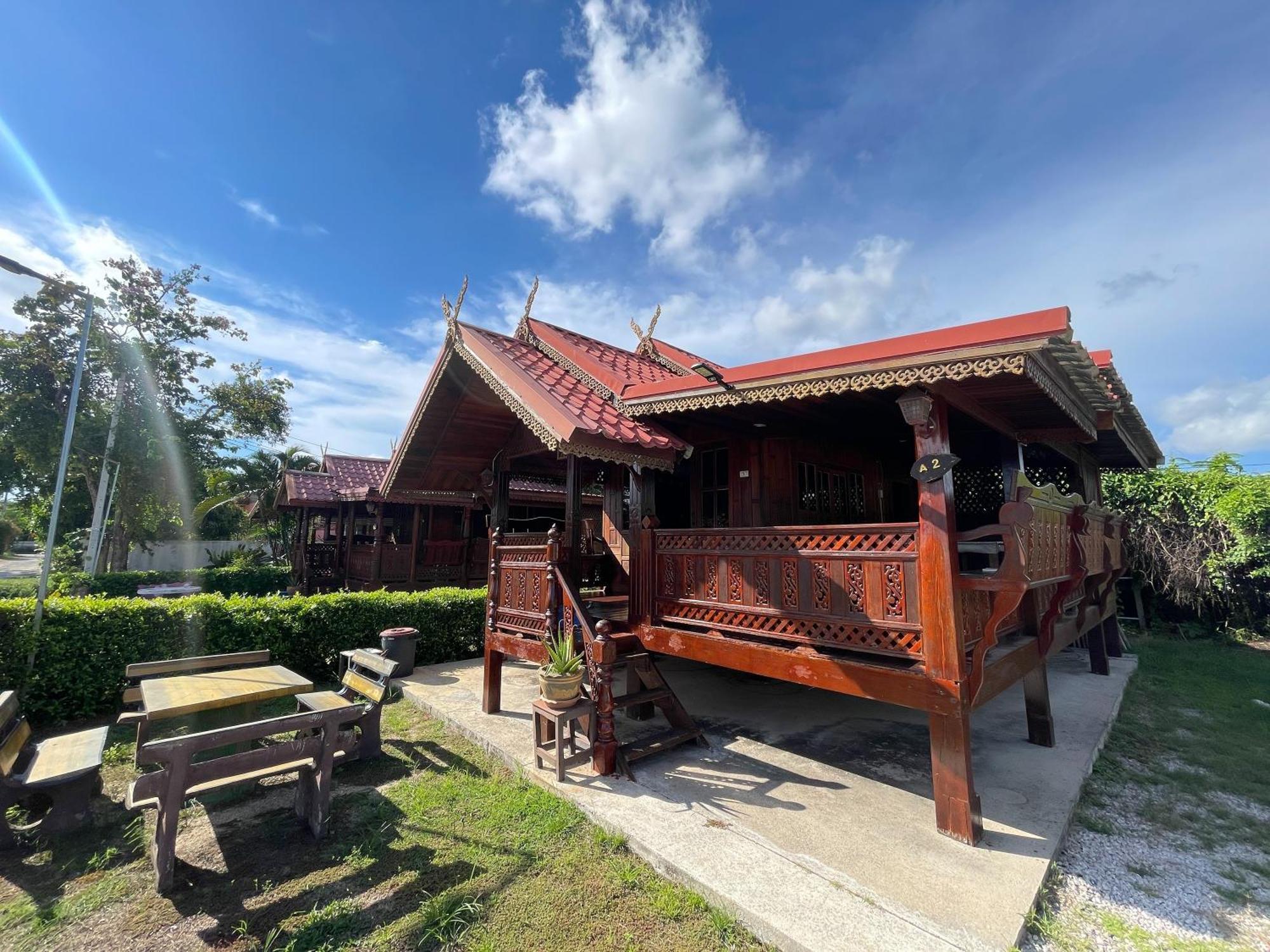 Oh Taley Resort Rayong Exterior photo